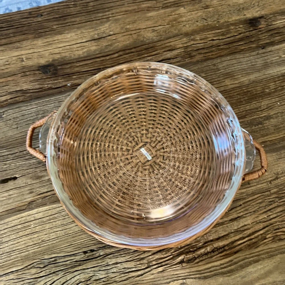 Pyrex Corning Pie Plate Fluted Scalloped Baking Dish Clear Glass 10